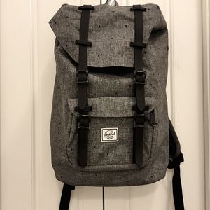 BNWOT Herschel Little America 25L Backpack